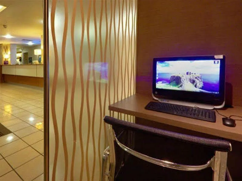 Holiday Inn Express London Limehouse By Ihg 3*,  Velká Británie
